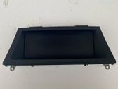 Head unit multimedia control