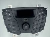Radio / CD-Player / DVD-Player / Navigation