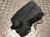 Windshield washer fluid reservoir/tank