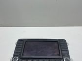 Radio / CD-Player / DVD-Player / Navigation