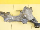 Engine mounting bracket
