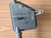 Réservoir de liquide de direction assistée