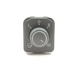Wing mirror switch