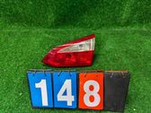 Tailgate rear/tail lights