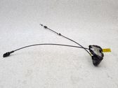 Cerradura de puerta delantera