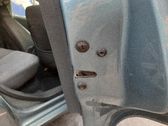 Serrure de porte arrière