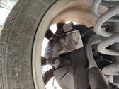 Bremsscheiben und Bremssättel eingestellt