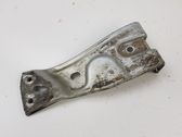 Fender mounting bracket