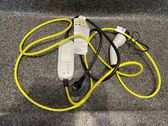Batterieladegerät zusätzlich
