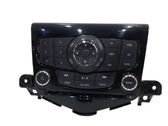 Head unit multimedia control