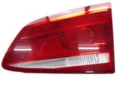 Tailgate rear/tail lights