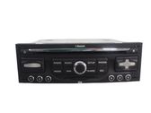 Radio/CD/DVD/GPS-pääyksikkö