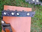 Rear bumper mounting bracket
