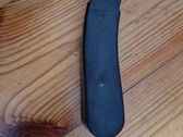 Front wiper blade arm