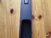 Quarter vent window switch