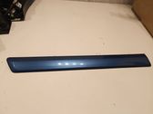 Rear fender molding trim