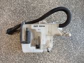Windshield washer fluid reservoir/tank