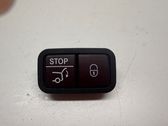 Bouton interrupteur ouverture du coffre