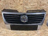 Front bumper upper radiator grill
