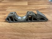 Sway bar bush bracket, front