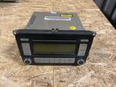 Radio / CD-Player / DVD-Player / Navigation