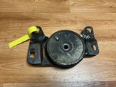 Engine mount bracket