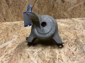 Engine mount bracket