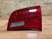 Tailgate rear/tail lights
