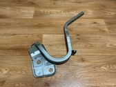 Engine bonnet/hood hinges