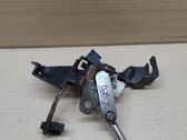 Headlight/headlamp level sensor