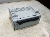 Radio / CD-Player / DVD-Player / Navigation