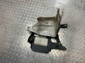 Rear bumper mounting bracket