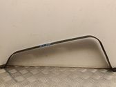 Fuel tank mounting bracket