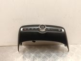 Head unit multimedia control