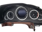 Velocímetro (tablero de instrumentos)