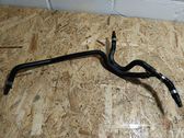 Tuyau de liquide de refroidissement moteur