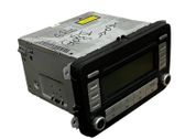 Radio / CD-Player / DVD-Player / Navigation