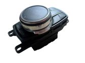 Head unit multimedia control