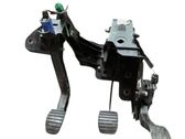 Accelerator throttle pedal