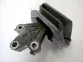 Engine mount vacuum valve