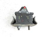 Engine mount vacuum valve