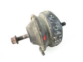 Engine mount vacuum valve