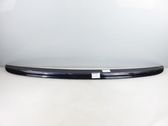 Tailgate/trunk spoiler