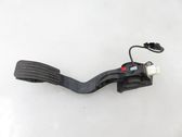 Accelerator throttle pedal