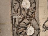 Radiator cooling fan shroud