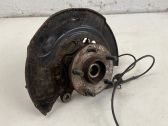 Front wheel hub