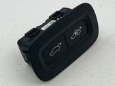 Tailgate opening switch