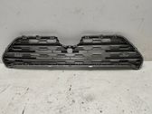 Front bumper upper radiator grill