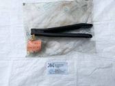 Sway bar bush bracket, front