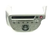 Radio/CD/DVD/GPS-pääyksikkö